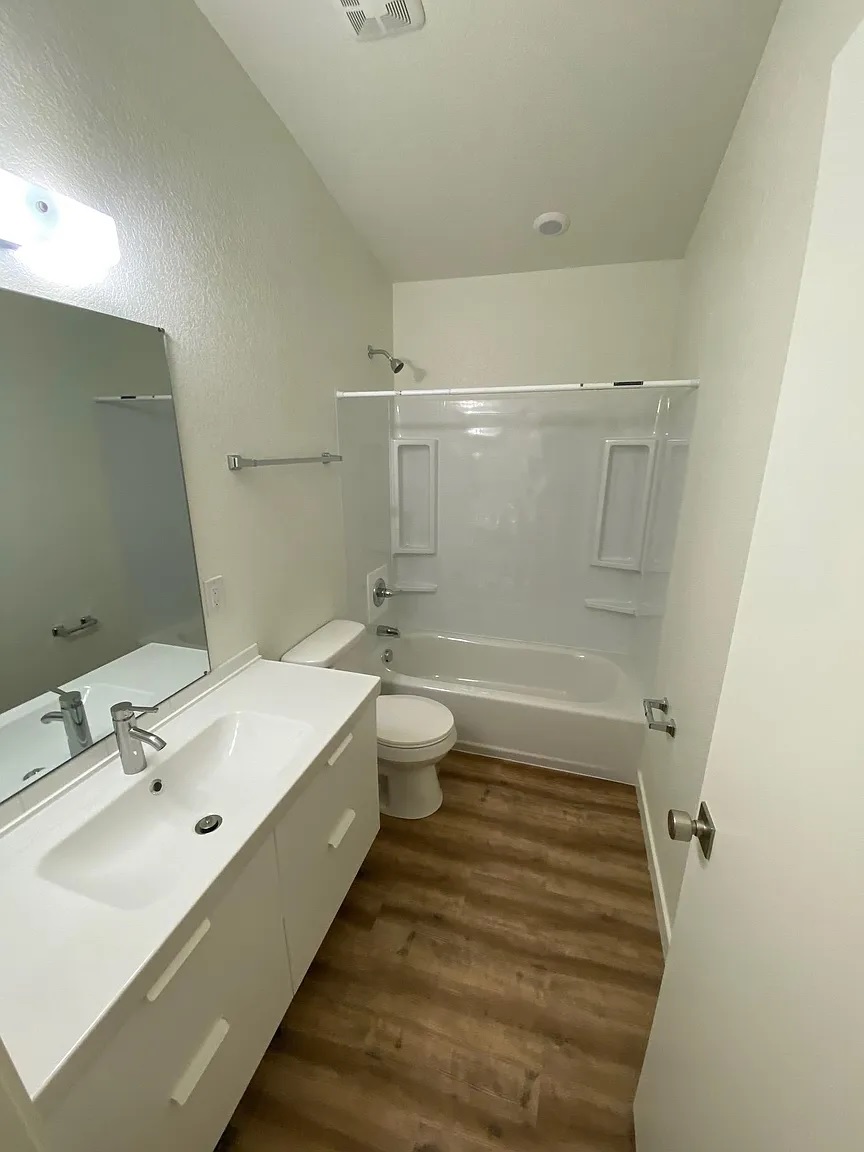 Featured image 4